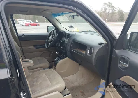 2014 Jeep Patriot Sport z USA, uszkodzony, nr VIN 1C4NJPBA1ED881244